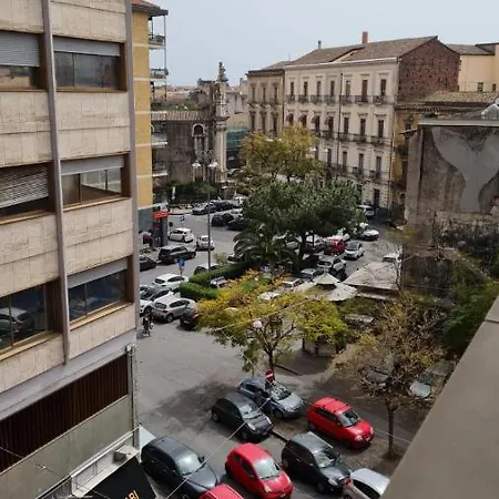 Pensión Essenza Del Tempo Catania